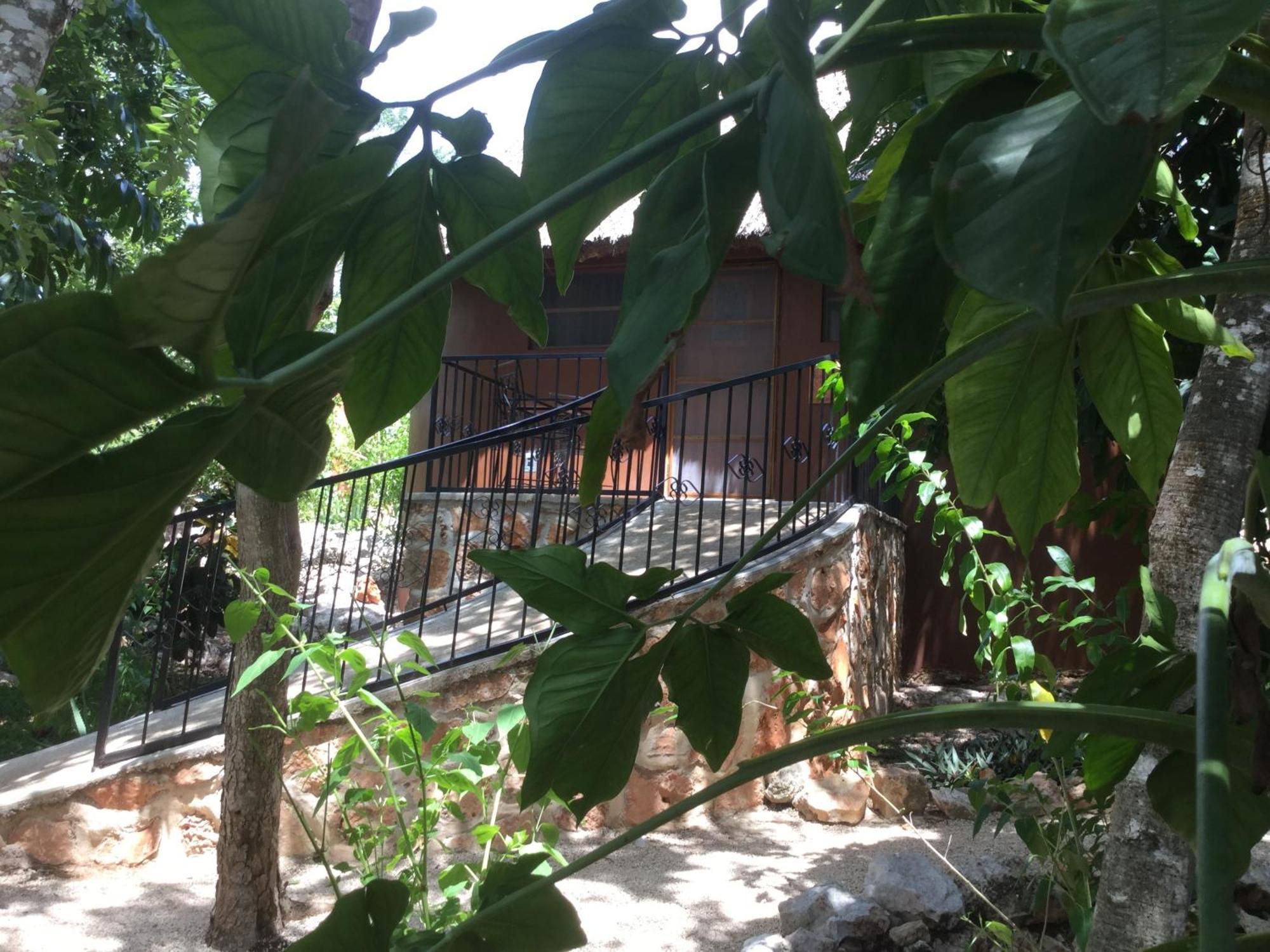 The Pickled Onion B&B And Restaurant Uxmal Santa Elena Kamer foto
