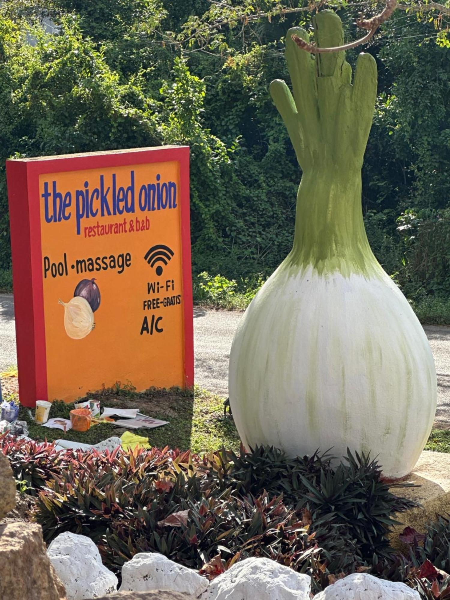 The Pickled Onion B&B And Restaurant Uxmal Santa Elena Buitenkant foto