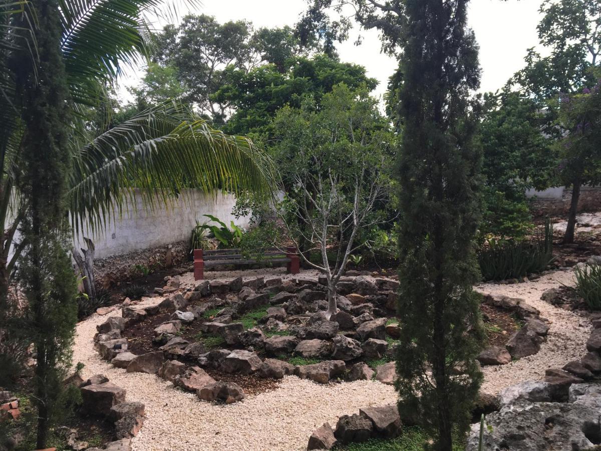 The Pickled Onion B&B And Restaurant Uxmal Santa Elena Buitenkant foto